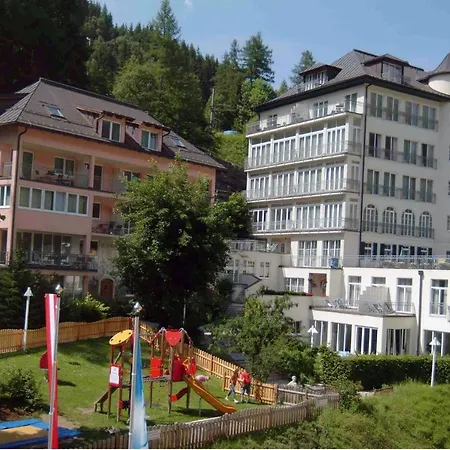 Appartement In 168 *